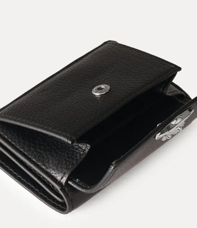 Malá peněženka s klopou