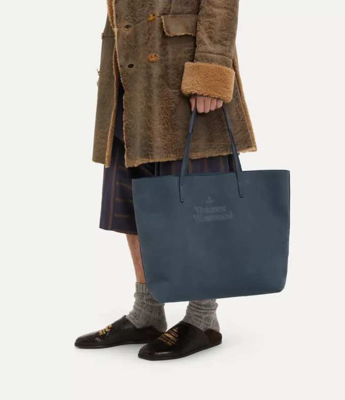 Studio Shopper Studio Shopper